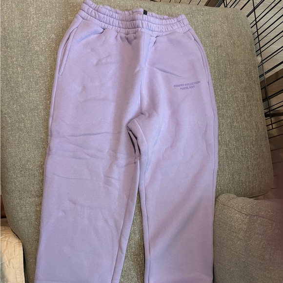 Comfrt pastel hoodie and pants lavender - Picture 3 of 5